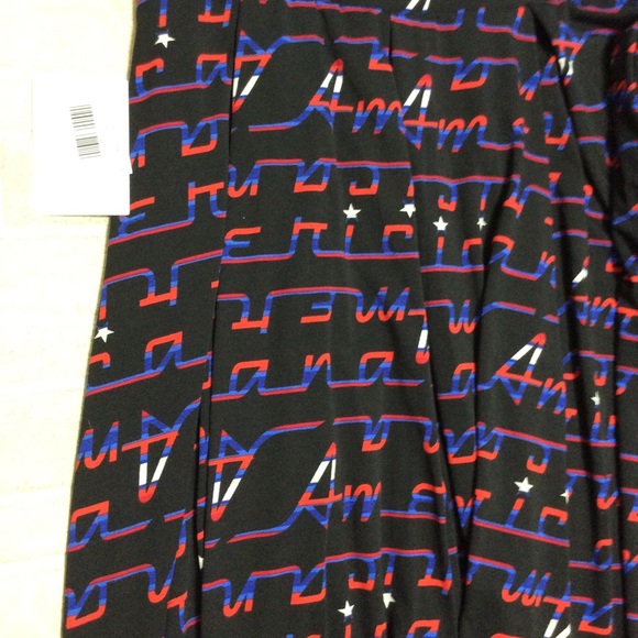 LuLaRoe Americana Madison skirt large NWT pockets - Picture 1 of 3